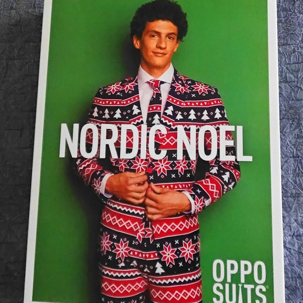 Oppo-suit